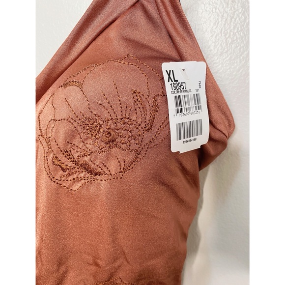 Leonisa Tie-Back Double Strap Sculpting Slimming One-Piece Swimsuit  NWT - Picture 3 of 11